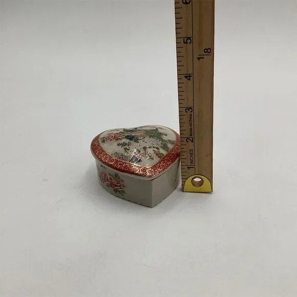 Vintage Satsuma Japan‎ Heart-Shaped Trinket Box Peacock & Floral Design - Picture 7 of 7